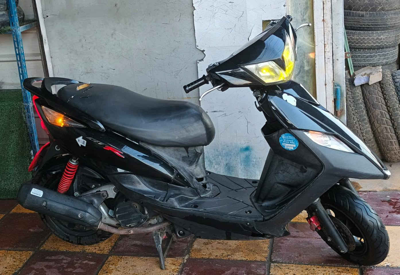 السلام عليكم ثعلب دراجة مكفولة جدٱ ناعمة محرك مكفول بغداد الحسينية ***********واتساب لسعر 625وبيهة مجال قليل
