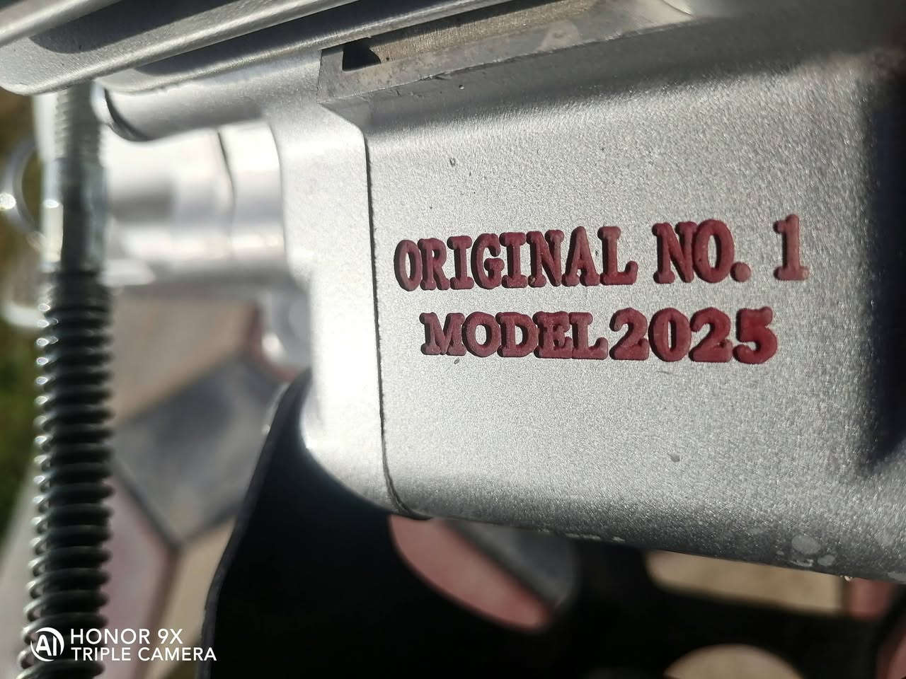 اسلام عليكم دراجه تايكر للبيع موديل 2025 جديده كله عله وضع الشريكه أوراق) (فول مكفوله من التاير الئ التاير اي شي مابيه ماضب عليه الف دينار بس البانزينات سعر 850 وبيه مجال رقم*********** مكان السماوه المجد
