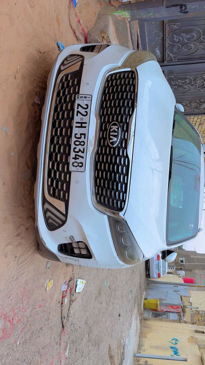 سلام عليكم سورنتو للبيع سياره مكلوبه كفلك من الكص ورسميات فول موصفات ماعده الفتحه موديل ٢٠٢٠  
مكان نجف الكوفه
سعر يتصل عل رقم وبيه خير ويدلل ***********
