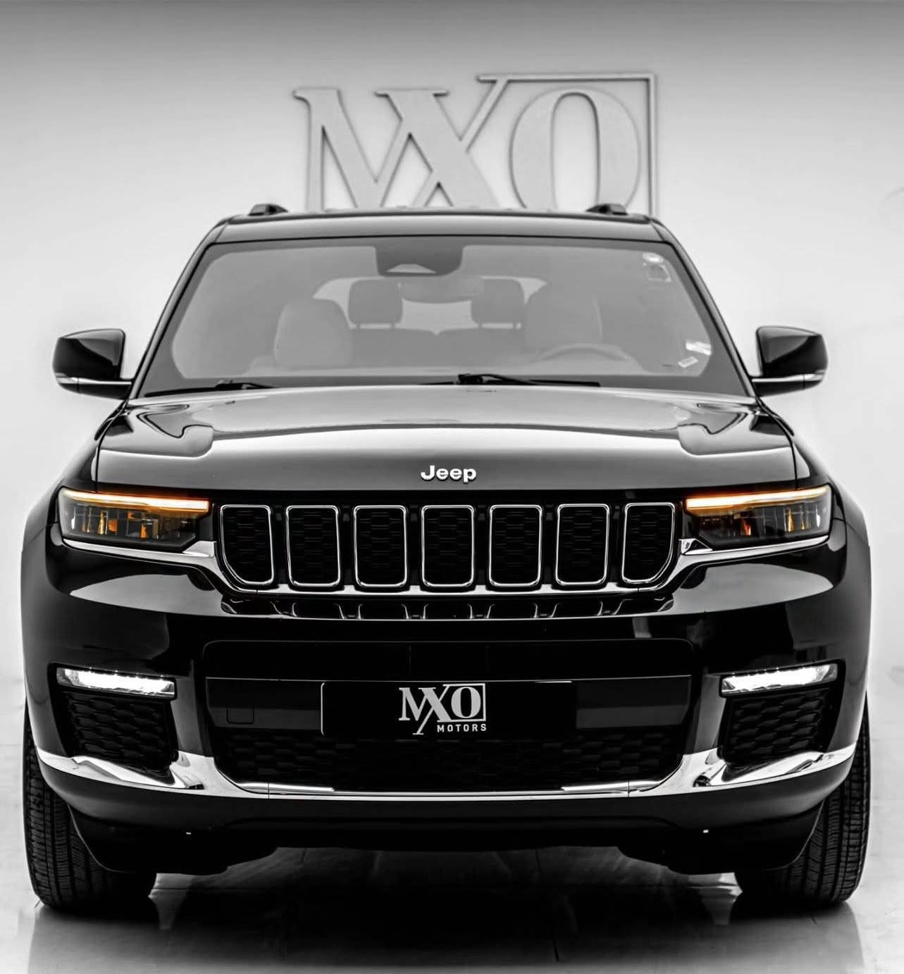 جيب كراند شيروكي  2023
كلين و مكفولة 
رقم شمالي و باج جام اسود بيها 
محرك 6  سلندر 
ماشية 43  الف 
لمتد فول بدون فتحة 
شاشات خلفية شركة 
شاشة كبيرة 
 سيارة نظيفة و بدون مصرف 
تفاصيل اكثر واتساب 

0750 534 4376
