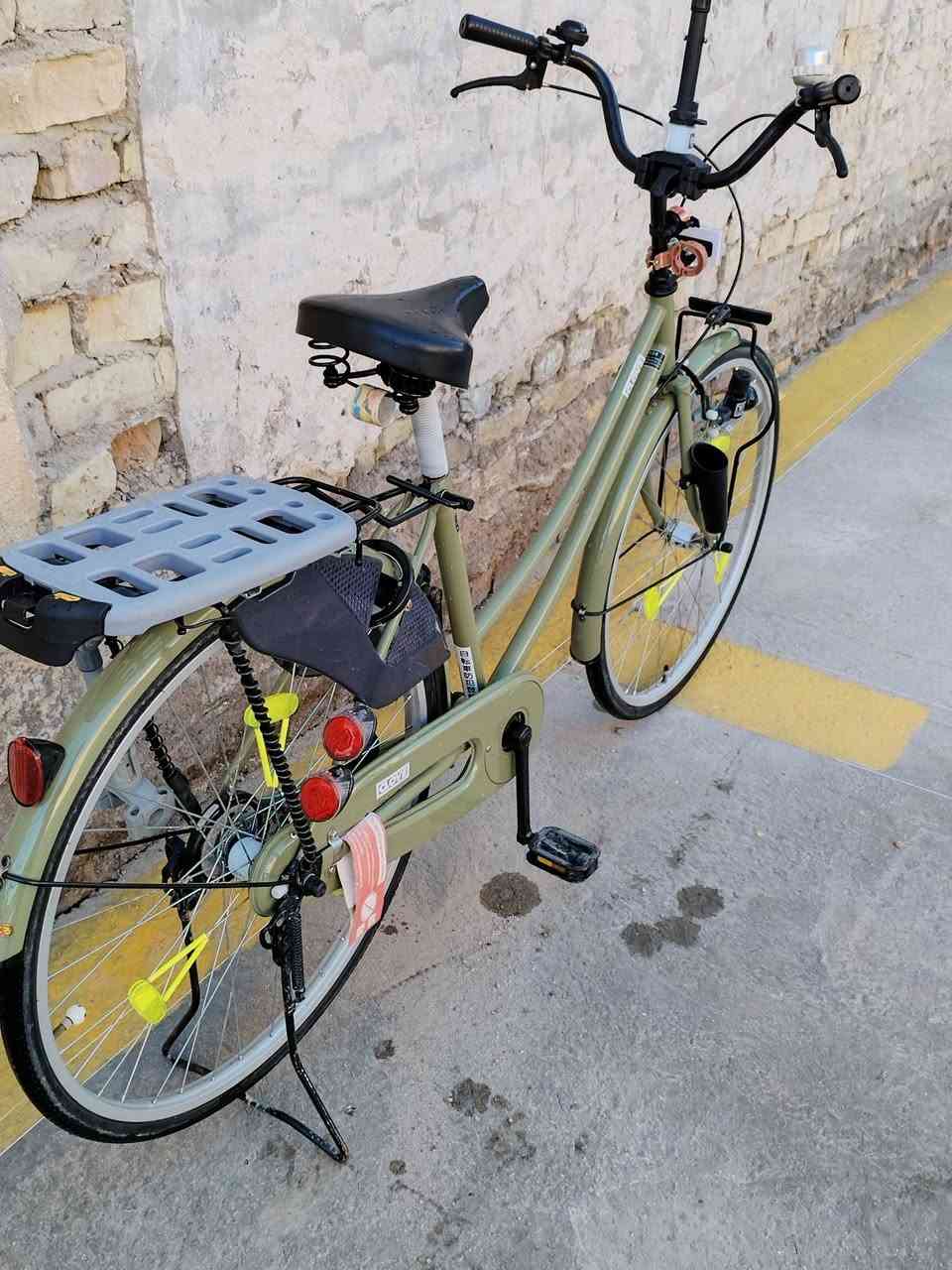 سلام عليكم باسكل للبيع فول نضافه سالي سبوع من منزله من كرار ابو النقش شخط ما بي شركة كلوف مديل 2018 الشراي خاص او نتصال عل رقم *********** مكان نجف كوفه يم جامع الحسان لون مميز
