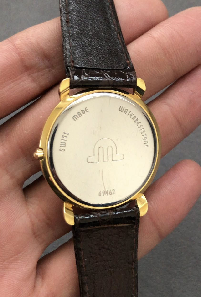 ساعه مورس لاكروا
سويسري اصلي بطاريه

منفذ يومي ارقام روماني

قطر ٣٦ بدون الدكمه

نظافتها كالجديد

سير بك مستبدل
سعر ١٢٥$


**إذا كنت صاحب هذا الإعلان وتريد حذفه لأي سبب، رجاءا أرسل رسالة إلى الدعم الفني**