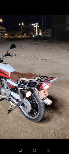 السلام عليكم موطور إيراني للبيع موديل ٢٠٢١ كامل من كلشي نضيف محرك البلادي ورقه منفيس مكانه الرمادي الزراعه السعر 500 وبي مجال للتواصل ***********
