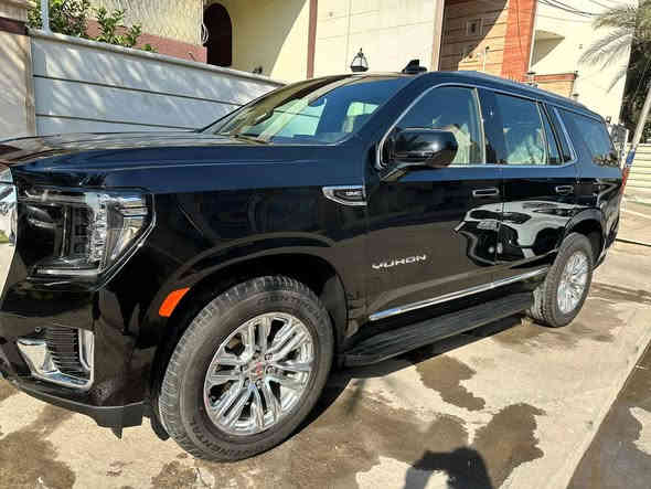 GMC 2024 ,slt 
ضمان المنصور ،ماشية فقط ٦٠٠٠ كم اخت الزيرو ،مغلفة بالكامل ppf ,بدون اي ملاحظة مكفولة من الرقم للرقم، محرك ٥٣٠٠ 
الاتصال /***********
***********
