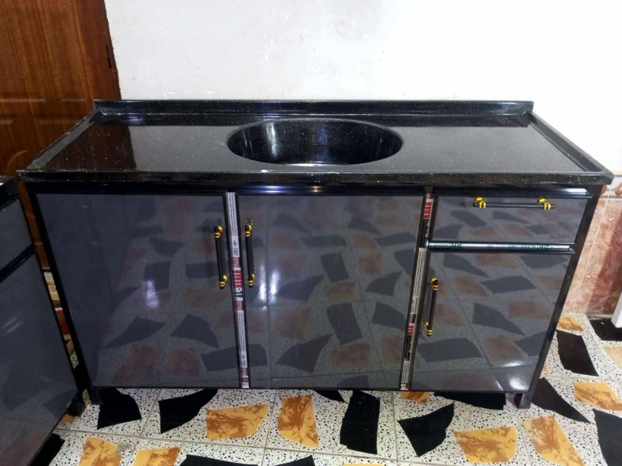 ألمنيوم صيني نوع ثقيل (سمك 1.5 ملم)
الداخل بليت 0.7 ملم

🔥 مقاوم للرطوبة والحرارة
🎨 ألوان حديثة حسب اختيار الزبون
📏 القياس: 3 متر + ملحق وسنك مرمر متر ونص
💰 السعر: 750 دينار فقط

توصيل بغداد مجانا  
اطراف ١٥ الف 

محافظات قريبا ٢٥ الف 
محافظات بعيدة ٥٠ الف


**إذا كنت صاحب هذا الإعلان وتريد حذفه لأي سبب، رجاءا أرسل رسالة إلى الدعم الفني**