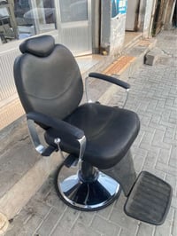 كرسي حلاقة • سنغافورة • للبيع