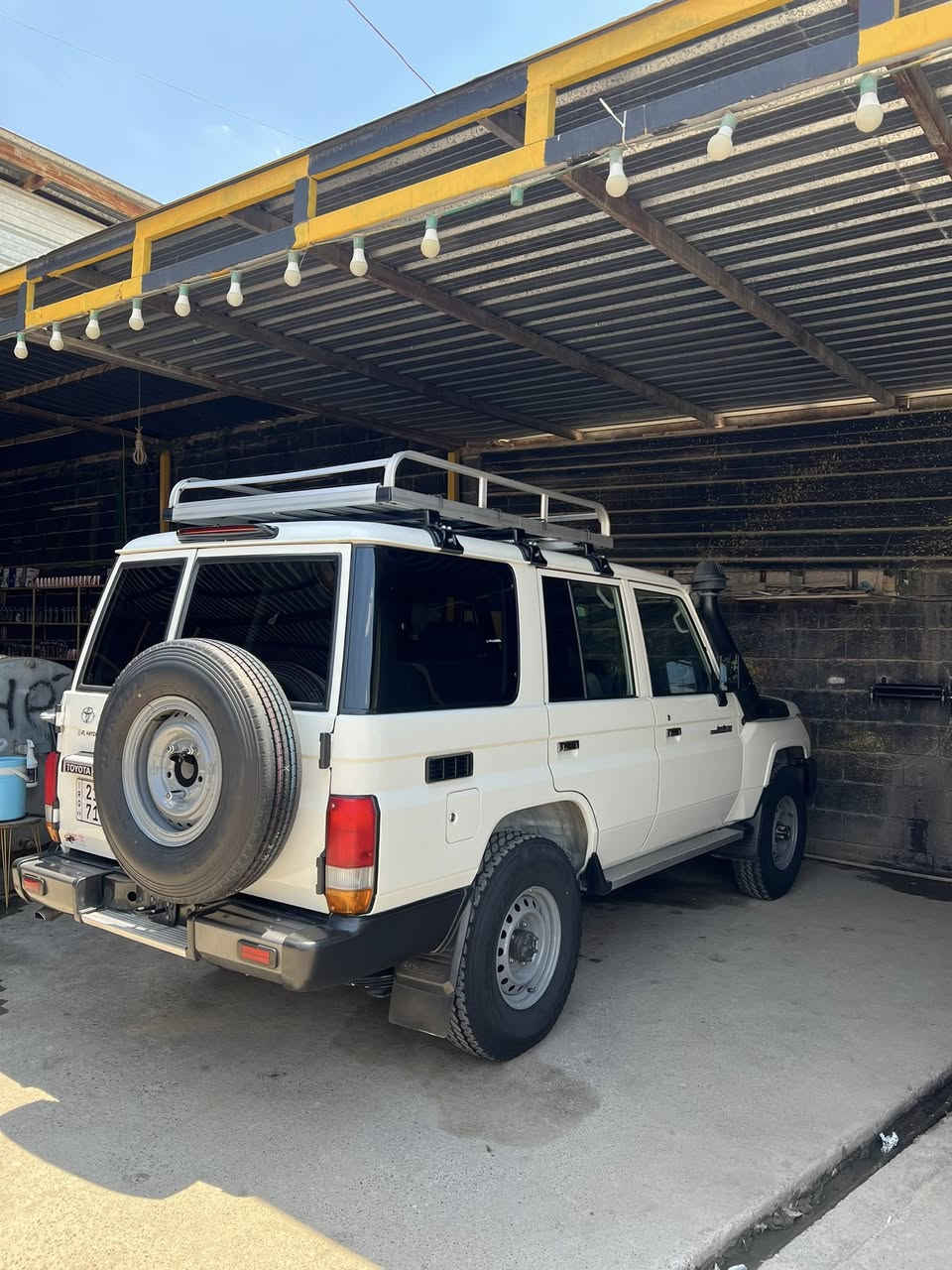 للبيع شاص ٢٠١٥ گاز ✅📦
محرك ب شرط لا بخار لا دخان لا صرف و مامفتوح 
ماشي ١٠٠ الف حقيقي 
تخم تاير برجستون جديد اسبيرهة مانازل 
رقم سليماني و سنوي جديد بسمي حصة كاز كركوك بي
السيارة يباني اصلي 
سيارة دينار مصرف مابي دعامي ال دعامي بشرط مكان جاكوج مابي
مكان سيارة كركوك 
سعرهة ٢٨٥ ورقة و بي مجال بصيت الطيبين 
***********
