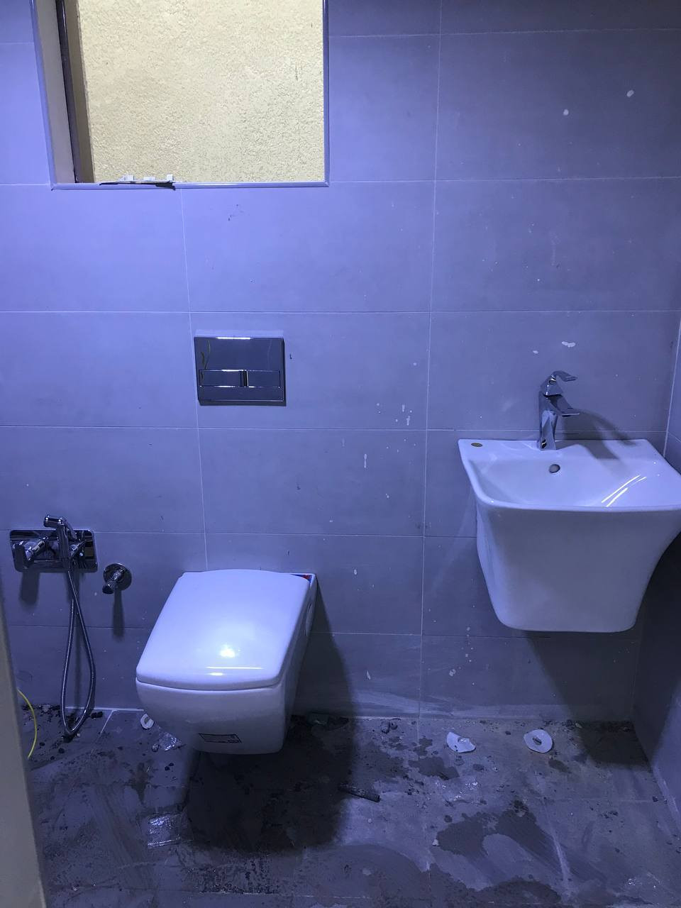 السلام عليكم من بعد اذن المدير
تأسيس صحيات عامه ماء مجاري ***********
