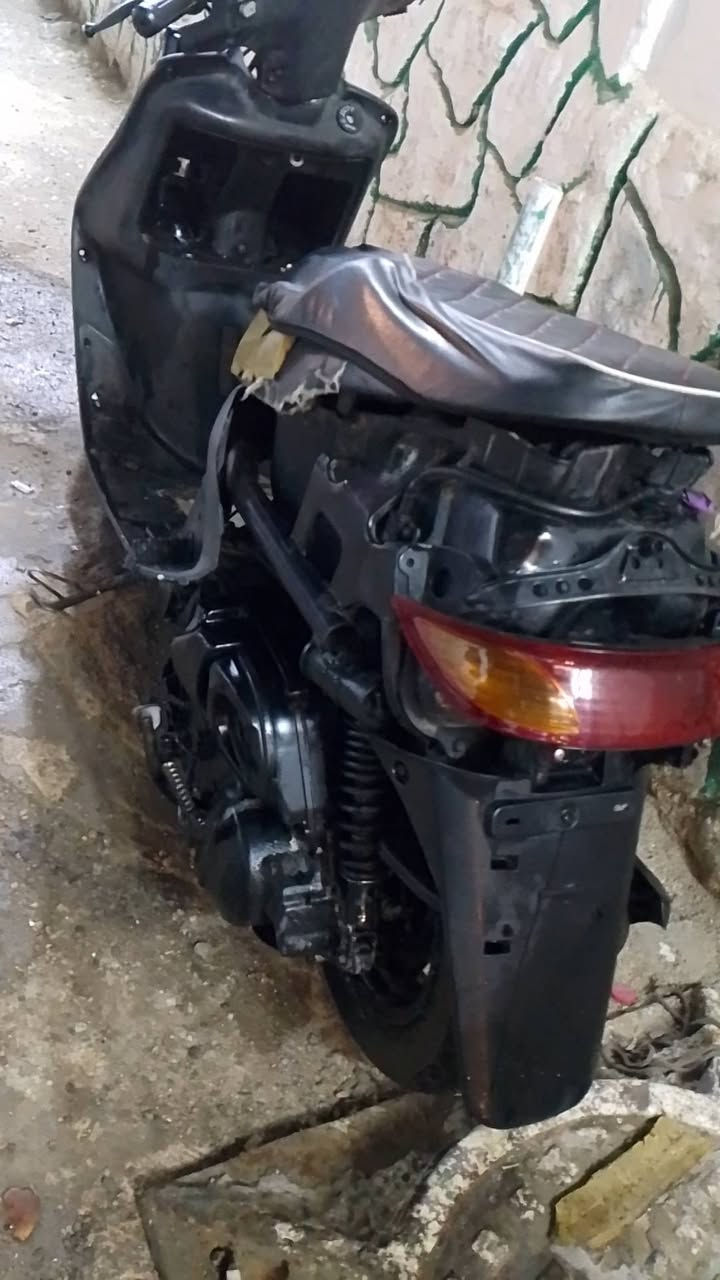 للبيع ب 225 وبيها مجال المو شراي لا يراسل رحمه ع ولديكم


**إذا كنت صاحب هذا الإعلان وتريد حذفه لأي سبب، رجاءا أرسل رسالة إلى الدعم الفني**