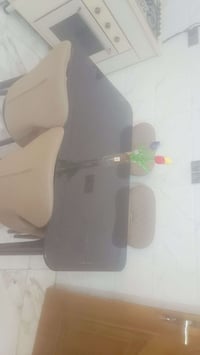 ميز طعام • كالجديد • بابل