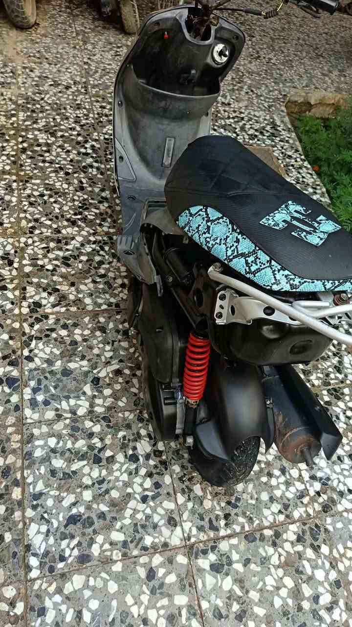 ماكس منغولي للبيع مكينه 55  سلف رياضي دراجه كامله غراضه نكره سلف تسبحه بالماي ماتطفي بايوقت نكره سلف مستعجل عليه كلش
سوق الشيوخ ***********
  السعر 385
