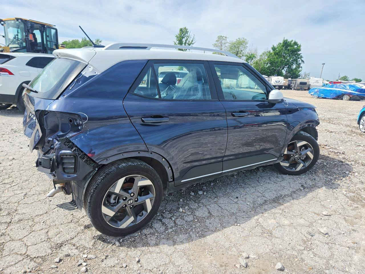 🚗  نوع السيارة ; هونداي فينو 
💈  موديل   ; 2025
💵 سعر السيارة :  53 ورقة  بيع مباشر
⛴️ سعر النقل : 27 ورقة 
⚒️ الضرر :  موضح بالصور 
________ ______________________
🎁 كارفاكس مجانًا
 _____________________________
💲 عمولة المكتب: 200 دولار فقط
______________________________
⛴️ مدة وصول المركبة: بين 60 و 70 يوماً  
🔍 نظام تتبع مباشر خاص بالزبائن  
🤝يتم تخليص المركبة عن طريق المكتب ضمان مدى الحياة
-------------------------------------
تيك توك ;   https://www.tiktok.com/@d_85t?_r=1&_t=ZS-936EqZHWFLI
_____________________________________
ـ-ـ-ـ-ـ-ـ-ـ-ـ-ـ-ـ-ـ-ـ-ـ-ـ-ـ-ـ-ـ-ـ-ـ-ـ-ـ-ـ-ـ-ـ-ـ-ـ-ـ-ـ-ـ-ـ-ـ-ـ-ـ-
📞 للاستفسار والتواصل:  
📲 *********** 
ـ-ـ-ـ-ـ-ـ-ـ-ـ-ـ-ـ-ـ-ـ-ـ-ـ-ـ-ـ-ـ-ـ-ـ-ـ-ـ-ـ-ـ-ـ-ـ-ـ-ـ-ـ-ـ-ـ-ـ-ـ-ـ-ـ
⚠️ ملاحظة: هذه مجرد عينة بسيطة من السيارات المتاحة في المزاد لدينا، لا تفوّت الفرصة!
______________________________
📍 موقع المكتب:  
بغداد، الدورة شارع الكفائاة قرب فلكة ابو دشير #الجميع
