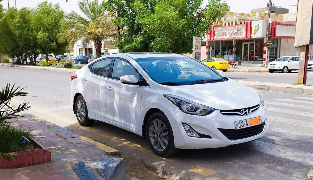 السلام عليكم النترا 2015 مكفولة فول مواصفات رقم بابل بأسمي محرك 1800
فتحة تحكم جهتين مري شفط 

تدفئة تبريد قطعتين ماشية 195

مكاني نجف الكوفة رايدها 130 

واتساب *********** او اتصال
