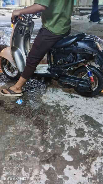 السلام عليكم دراجة لبيع مكاني بغداد عبيدي سعر ١٥٠الف وبيهة مجال 👈🏽ابو ل١٠٠وجوة لاتعلق لان محتاج شغالة نقص بس كفر وستان كهربائيات شغالة رقمي هاذ تعال واتساب***********
