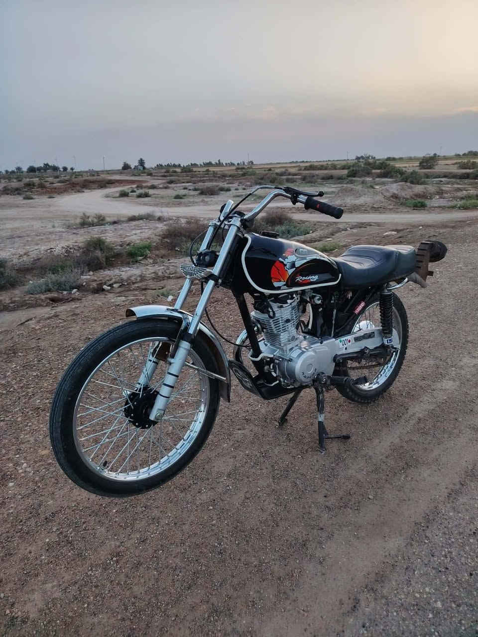 سلام عليكم دراجة لبيع وراق صولي مديل13سعر700بيه مجال


**إذا كنت صاحب هذا الإعلان وتريد حذفه لأي سبب، رجاءا أرسل رسالة إلى الدعم الفني**