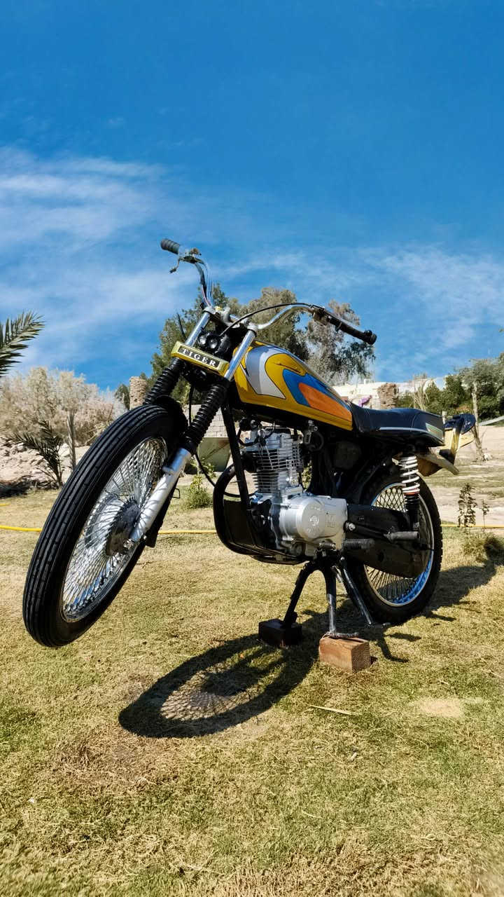 دراجه نامه كلك سعر 500وبيه مجال قليل دراجه خير من الله


**إذا كنت صاحب هذا الإعلان وتريد حذفه لأي سبب، رجاءا أرسل رسالة إلى الدعم الفني**