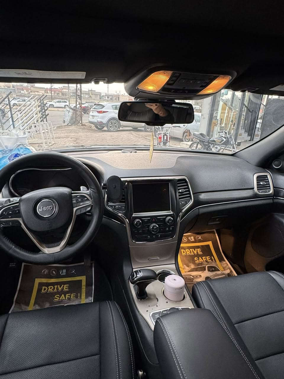 جيب  لمتت كلين ٢١٤مفوله واحد على واحد  بنوراما كشنات تتفئه تبريد تشغيل عن بعد صندوك كهرباء بيهاء أربع أصابع بارد  + ثلالث رصعات ازغار سنويه بسمي صادره الغاية ٢٠٣٠/ ***********
