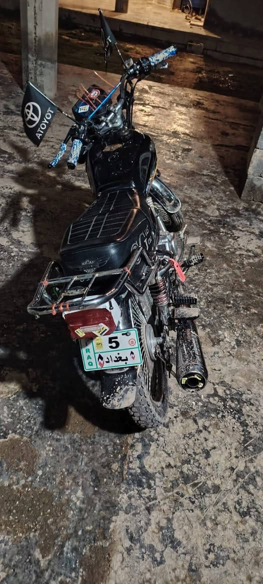 السلام وعليكم دراجه مديل23 لمروس او بيع400 وبيها مجال لشراي حسب قناعه دراجه عل وضع البلاد برغي مامدود عل مكينه وبيه دخانه خفيفه


**إذا كنت صاحب هذا الإعلان وتريد حذفه لأي سبب، رجاءا أرسل رسالة إلى الدعم الفني**