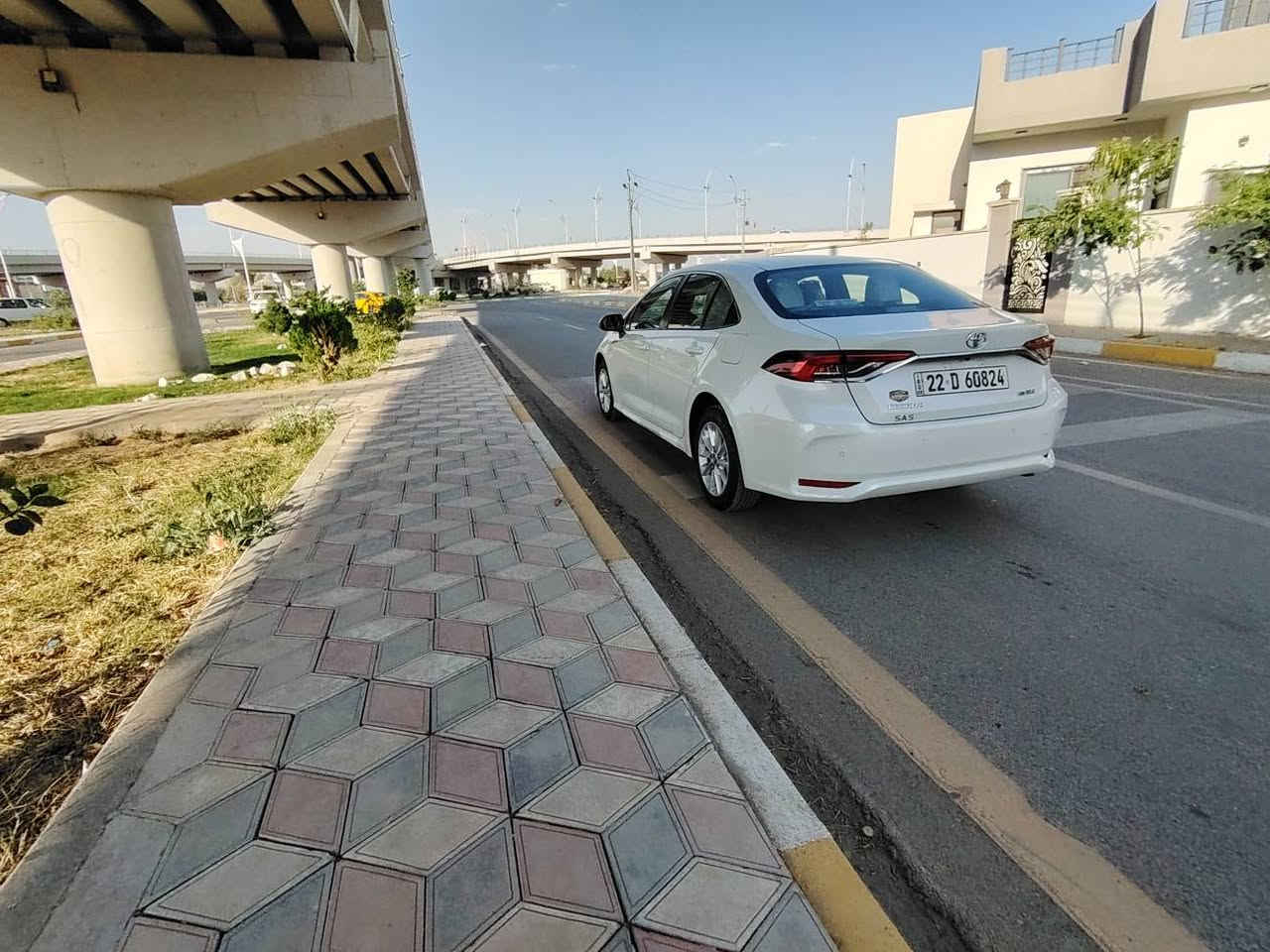 تويوتا كورولا خليجي
موديل 2021
 شركه ساز 
  بدون صبغ، حتى دعاميات مامصبوغه فقط حالوب خفيف  
 * ويل كب 
 *  كامره وحساس امامي وخلفي
 * مراي شفط وكهرباء اشاير بل مري.
 *  ترحيب  
 * داخل ابيض.
 *بصمه سياره.
 * كامل تحكمات بل ستيرن.
 *  مودات قياده رياضي ويكو وعادي اسبورت .
 *حساسات شركه.
 * لايتات زينون وليد.
 * مرآيات فوتو.
 * لايتات أمامية و خفيفة LED.
* تخم تايرات جديد 
   رقم  أربيل
السعر 153 بيها مجال
سياره ماشيه 90 الف
عنوان كركوك
اتصل *********** كركوك, العراق
