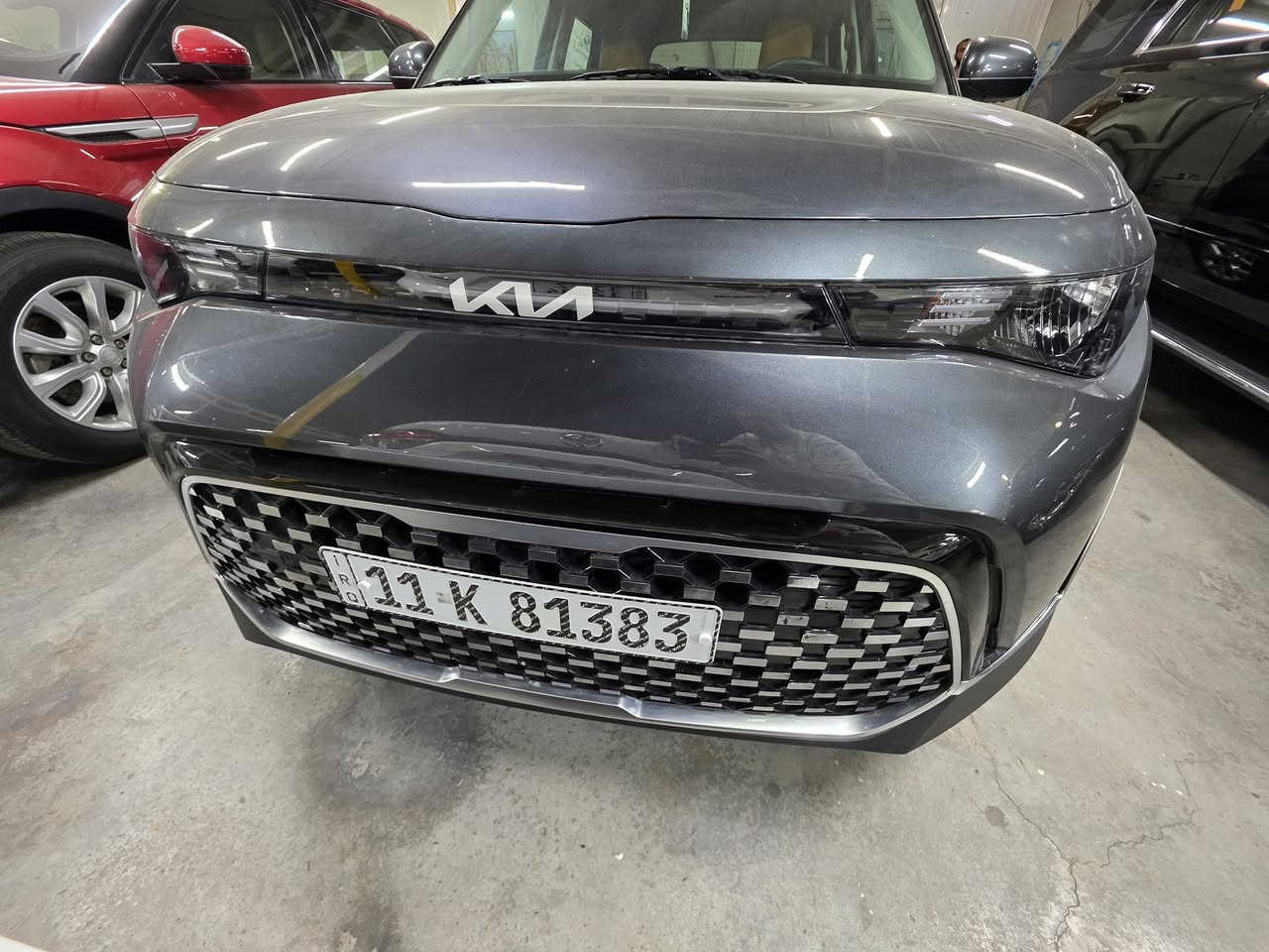 السلام عليكم 
صول موديل 2025
ماشيه 1600
رقم بغداد
الاتصال
***********
