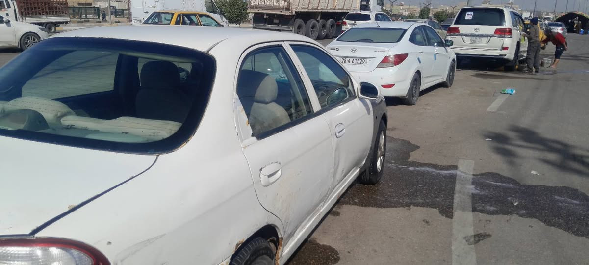 سلام عليكم
كيا سيفا موديل 2000

كير ومكينه جديده
كير اوتماتيك
ظفيره جديده

حداديه جديده

وبنيد جديد

السيا ره رقم نجف بس جاري بكربلاء السياره مال جناي حلوه السعر ٣٩ لي يحب يتصل بلخدمه ***********
