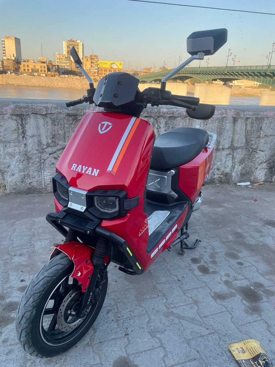 سلام عليكم للبيع دراجه ريان وحش الكون مواصفاتها معروفه دراجه كلها مكفوله كفاله عامه فقط الجاملغ الأمامي مكسور فقط غيره ماكو دراجه خير من الله سعرها 850 وببها مجال مكاني بغداد شارع حيفا /*********** مو شراي لا تعبني فدوه
