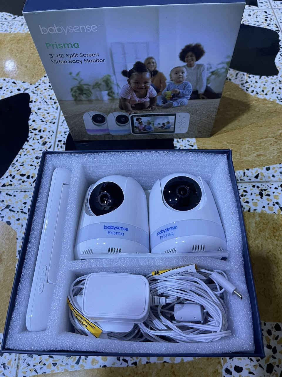 راحة بالك بتبدأ من هنا! 👶✨
هل تبحثين عن الطريقة الأمثل لمراقبة طفلك بأمان ووضوح؟ جهاز Babysense Prisma الجديد وصل ليوفر لكِ الأمان والراحة اللي بتحتاجيها.

✅ شاشة HD كبيرة: شاشة 5 بوصة بدقة عالية جداً لضمان رؤية كل تفاصيل طفلك.

✅ كاميرتين (Split Screen): تابعي طفلك في غرفتين مختلفتين في نفس الوقت على شاشة واحدة.

✅ إضاءة ليلية: 6 ألوان هادئة تساعد طفلك على النوم العميق.

✅ أصوات مهدئة: جهاز مدمج للضوضاء البيضاء والتهويدات لتوفير جو مريح للنوم.

✅ نظام آمن: اطمئني، اتصالاتك محمية ومؤمنة تماماً


**إذا كنت صاحب هذا الإعلان وتريد حذفه لأي سبب، رجاءا أرسل رسالة إلى الدعم الفني**