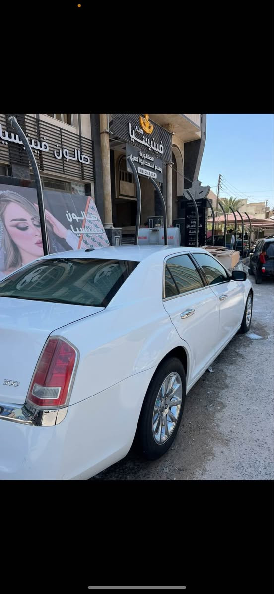 من رخصه الادمن اوباما مديل 14 كندي كفاله داخله عندي بلعراق صار بيها تبديل باب وشبر صبغ سياره خيره من الله حداديه خلفيه واماميه توني مبلهة تبريد ثلج راعيها يمي بلبصره تريد تحويل تريد وكاله مكاني بصره شط العرب سعر 210 وبيها مجال 
*********** البصرة, العراق
