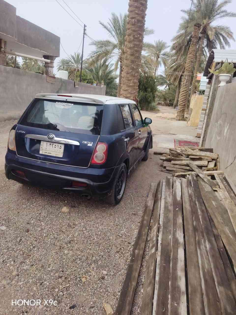 نيفان 2013 سياره فول نظيفه وجديده صبغه حزام سياره سانتا ثانويه سنه واحده مكان بابل  سياره نظيفه وجناي مكان باب المحاويل السعر 32 وبيها مجال ***********
