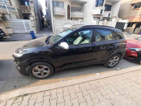 #وارد_امريكي_دخول_جديد
#موديل_2023
#محرك_2000 دوش
#ماشية_52 من امريكا و 54 بالعراق وقابلة للزيادة
#الضرر جاملغ تبديل وجاملغ بارد بدون دواخل وبدون ايرباكات بيهة نواقص كلش بسيطة
                   ((((((المواصفات))))))
1- بصمة
2- تشغيل عن بعد
3- شاشة كبيرة
4- كامرة خلفية
5- اشاير بالمري الجانبية
6- رادار جانبي
7- رادار امامي
8- كشن السايق كهرباء
9- فول تحكمات استيرن
10- كمبيوتر تحديد عطل
11- مانع انزلاق
12- نضام منحذرات
13- نضام AUTO STOP
14- نضام SPORT
15- نضام SMART
16- كروس سرعة
17- لد نهاري
#باسمي_السيارة
السعر 157 وبيهة مجال
العنوان الاعظمية
للستفسار ***********
