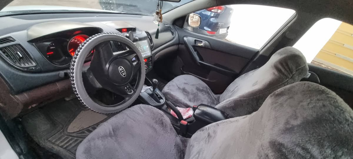 سيراتو 10 نجف بيهه جاملغ الخلفي بيهه شويه باردات كير اومحرك مكفول  مكاني نجف *********** النجف, العراق
