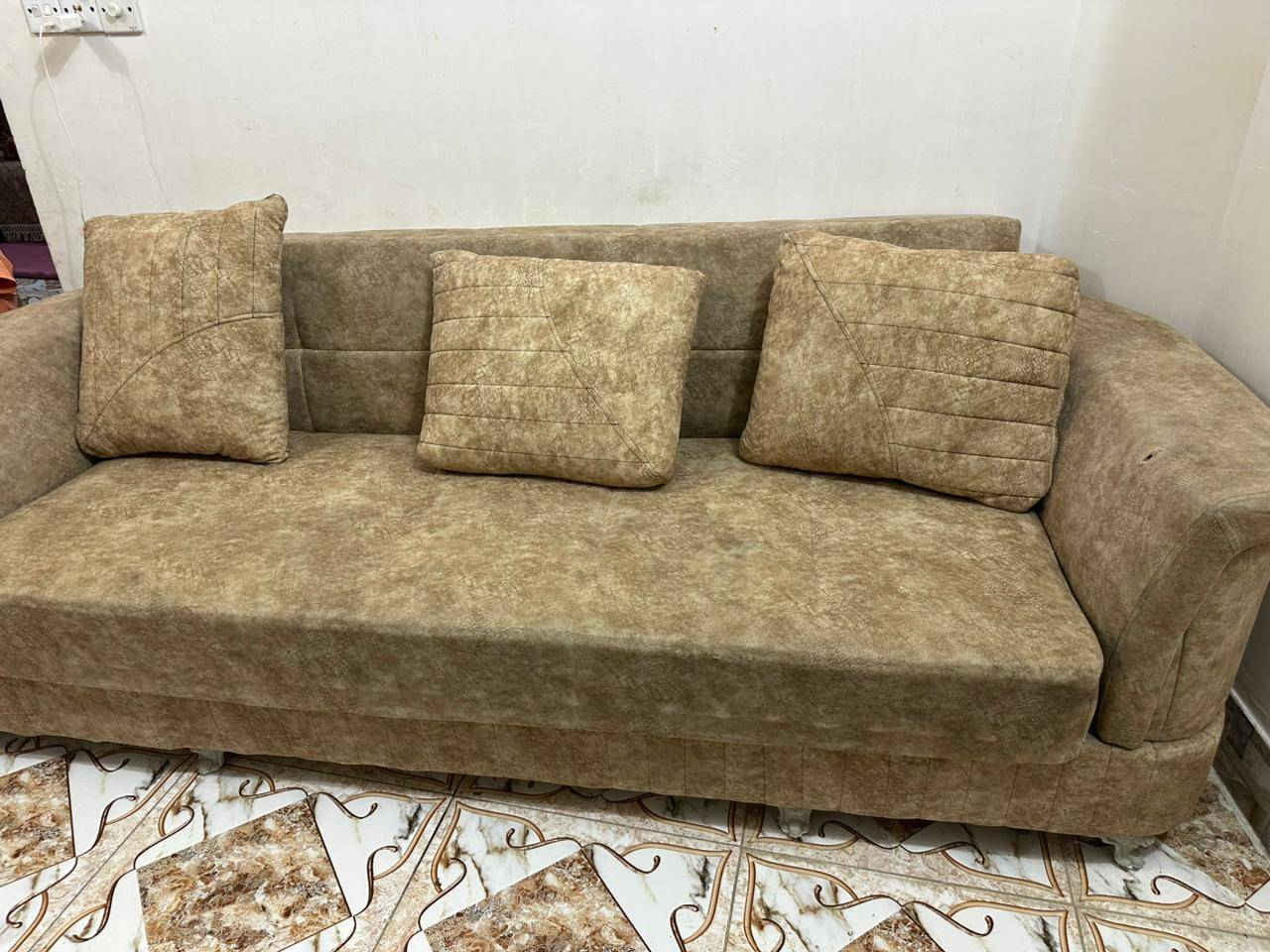 غراض مستخدم نظيف منزليه 
مكان ديالئ خالص 
وتوصيل متوفر بكروه هم 
شراي يراسل انطي رقم


**إذا كنت صاحب هذا الإعلان وتريد حذفه لأي سبب، رجاءا أرسل رسالة إلى الدعم الفني**
