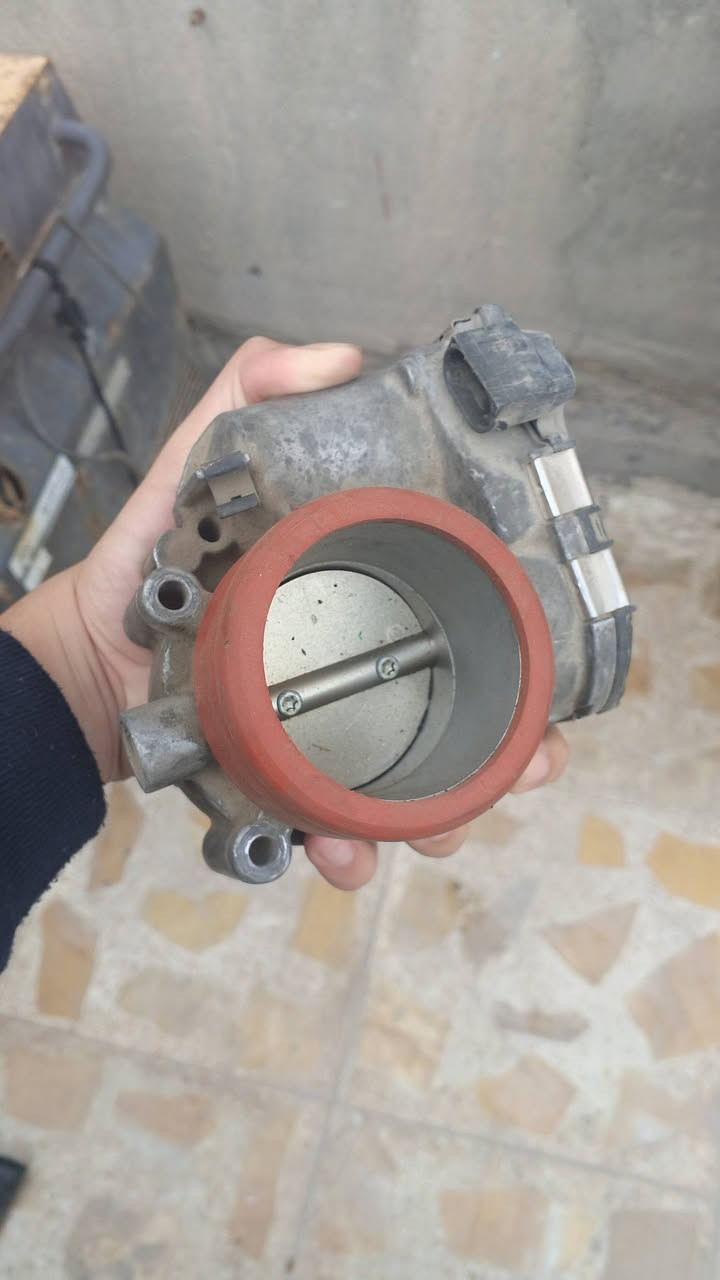 السلام عليكم غراض مارسدس W211
الدواسة 35
كمبريسر شغال 150
فج بريك امامي ايسر 40
قبق دبه راديتر 10
ستد قصير اصلي 5
ستد طويل تجاري 2
مسطرة ونوزلات 60
جويتر 35
فابريتر تبريد 50
جك 25
مكاني البصرة الرقم ***********
