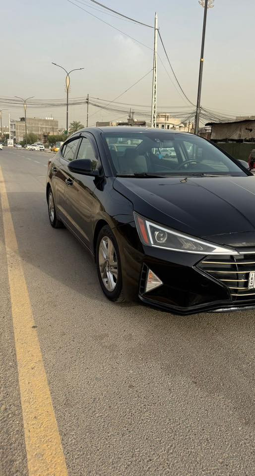 سلام عليكم
النترا للبيع موديل 2019

وارد امريكي حادثها جاملغ و بنيد

مواصفات معروفه 

شاشه كبيرة

تحكم ستيرن جهتين 

حساسات

رادار

سونار موجود 

ماشية 107 الف 

مكان السيارة بغداد المشتل 

رقم اربيل الجديد 

سنوية 2030

السعر 113$.  وبيها مجال قليل

‭0771 395 4457‬
