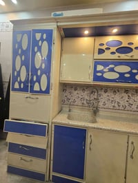 كاوتنر للبيع ٦ قطع مع طباخ ومرشحه غير مستخدمات الطباخ المرشحه  0771710...