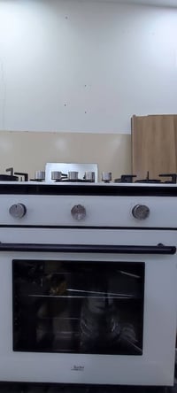 فرن غاز ماركه توربو مستعمل شهرين ١٥٠ الف طباخ توربو اخو الجديد ٧٥ الف ...