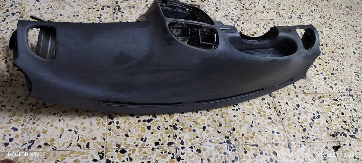 متوفر غراض، دايو نوبرا مال كصة
١. ظفيرة كلش نظيفة بدون قطع سعرها ٥٠ الف
٢. دشبول لون رصاصي كصة كلش، نظيف ويا الكيجات سعرة ٦٠ الف
اذا شلع ب ١٠٠ الف وبيهن مجال مكاني كركرك


**إذا كنت صاحب هذا الإعلان وتريد حذفه لأي سبب، رجاءا أرسل رسالة إلى الدعم الفني**