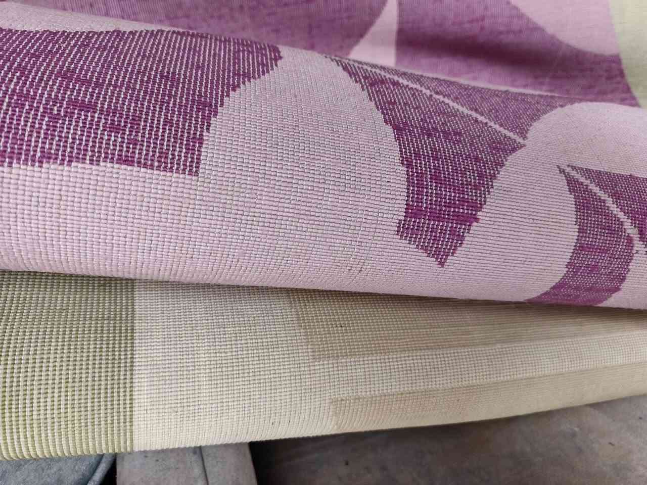 كلهن زوالي ب١٠٠ عدد٥لو٦ ماعرف 
اليوم ياخذهن الي يريدهن***********
