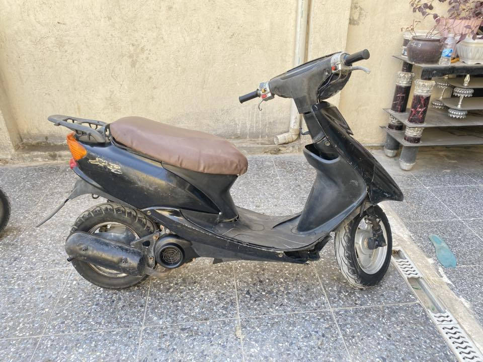 السلام عليكم  مر رخصه لادمن عصفوريه ستين للبيع اكسل اخرس كهربائيات شغاله اشاير سلف لايت عالي ناصي كله شغال السعر 160 او بيها مجال قليل مكاني شعب شارع عدن خلف جامع الشروفي رقمي *********** واتساب
