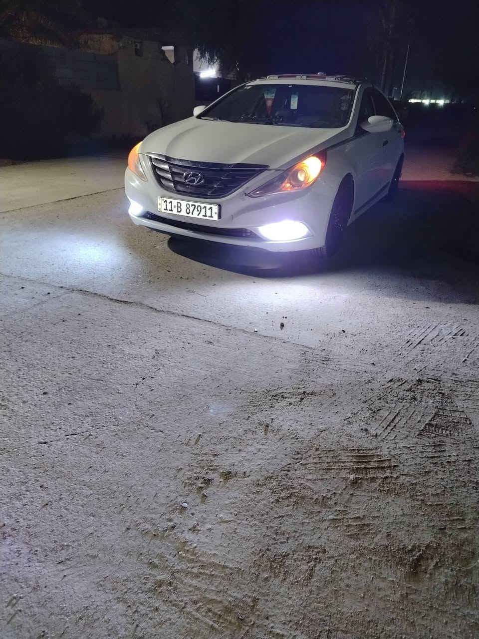 السلام عليكم للبيع سوناتا موديل ١١ وأرد أمريكي حادثهة جاملغ وربع البنيد وشوية بلغد بدون شواصي وتكم مكينة ٢٤٠٠ جي دي أي حدادية زينة السيارة فول عدا الفتحة رقم بغداد الدولي السيارة بيهة سيباية تفصال وهورنات بوش جنح واعلام أصلية منضومة زنون عالي وبلوجكتر تخم تاير جديد ويل اسود مكان السيارة بغداد بليوسفية السعر ١٠٠ وبيهة مجال قليل ***********
