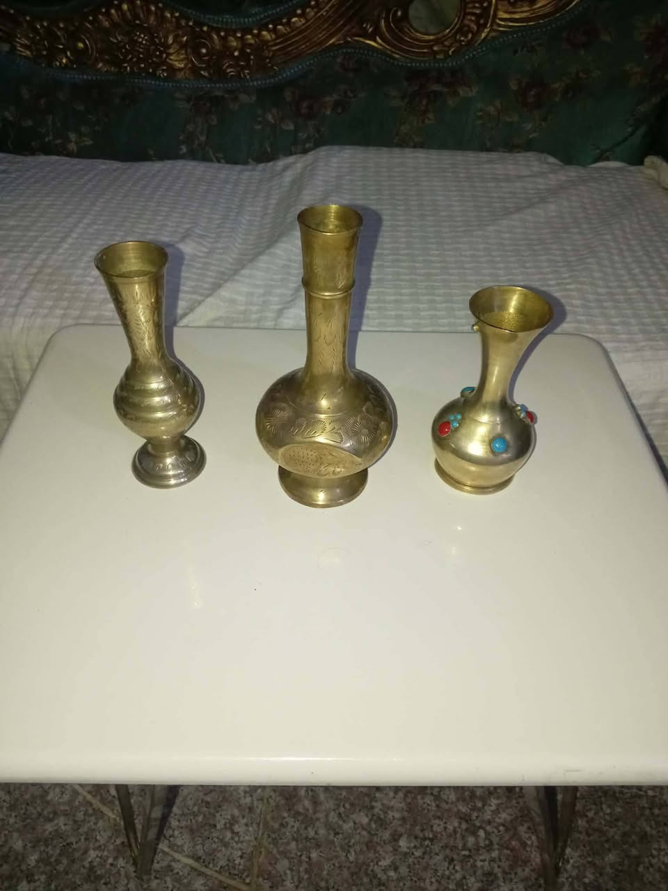 السلام عليكم نحاسيات قديم انتيكات 12 قطعه الشراي يتصل *********** خاص موجود ناصرية مركز
