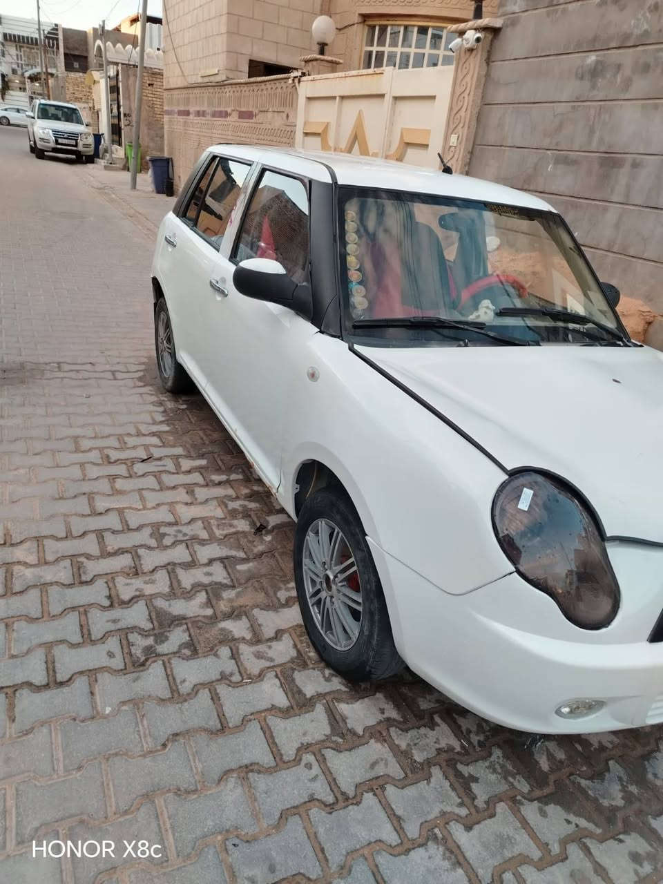 السلام عليكم اخون ليفان للبيع موديل السياره رقم كربله مكانها نجف السعر 29قفل السنويه صاقطه ب2024
مكينتها بحاله جيده 
قاعده وفيت بم جدد 
تخم بلكات جدي
سستم سماعات
دوشمه جديده وكاعيات جدد
للستفسار اكثر ***********
