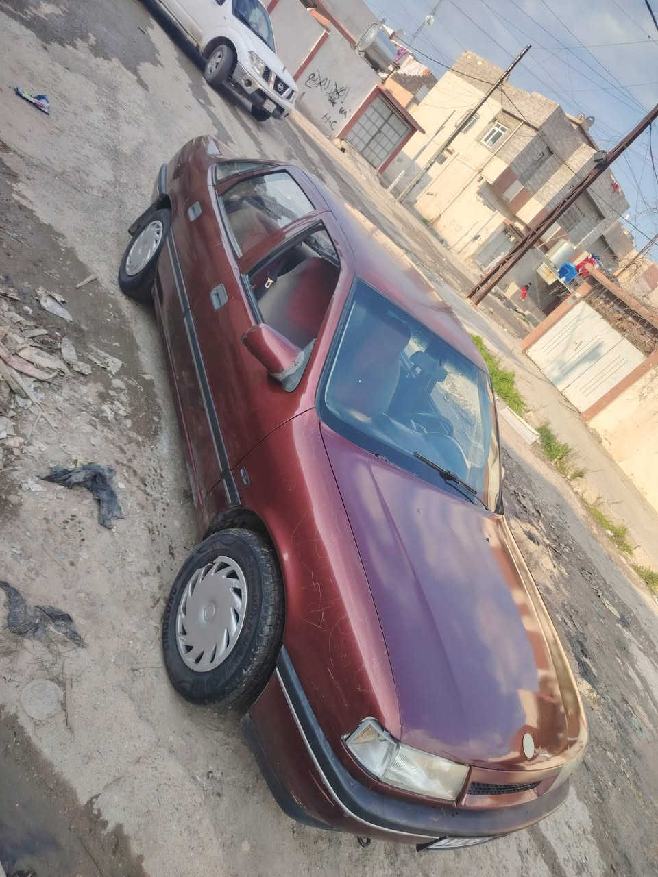 موديل ٩٢ حجم ١٦ سياره حلوه بلا ضرر طخم تاير جديد باتري جديد طخم جديد سياره ناعسه ومال بيت ما تصرف ربع عليها بسمي هزه جديده سنويا ال٢٠٣٥تنتهي السعر ٤٣ وبيها مجال للتواصل ***********
