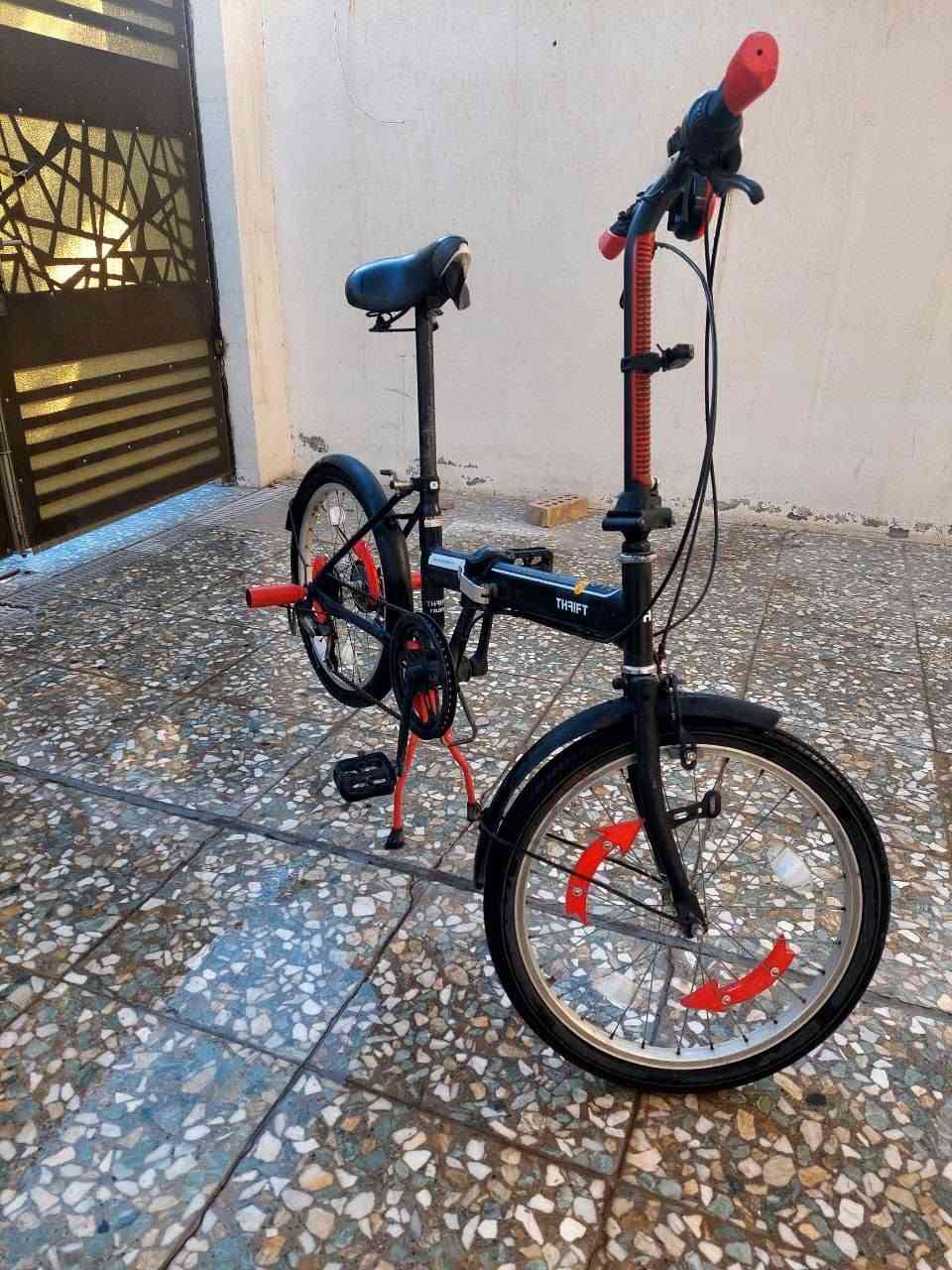 السلام عليكم بايسكل ياباني للبيع 🚲 
الشركه:THFIFT
الحجم:20
الكير:7 نمرات
السعر:80الف دينار و بي مجال
الرقم: ***********
للتواصل واتساب فقط
