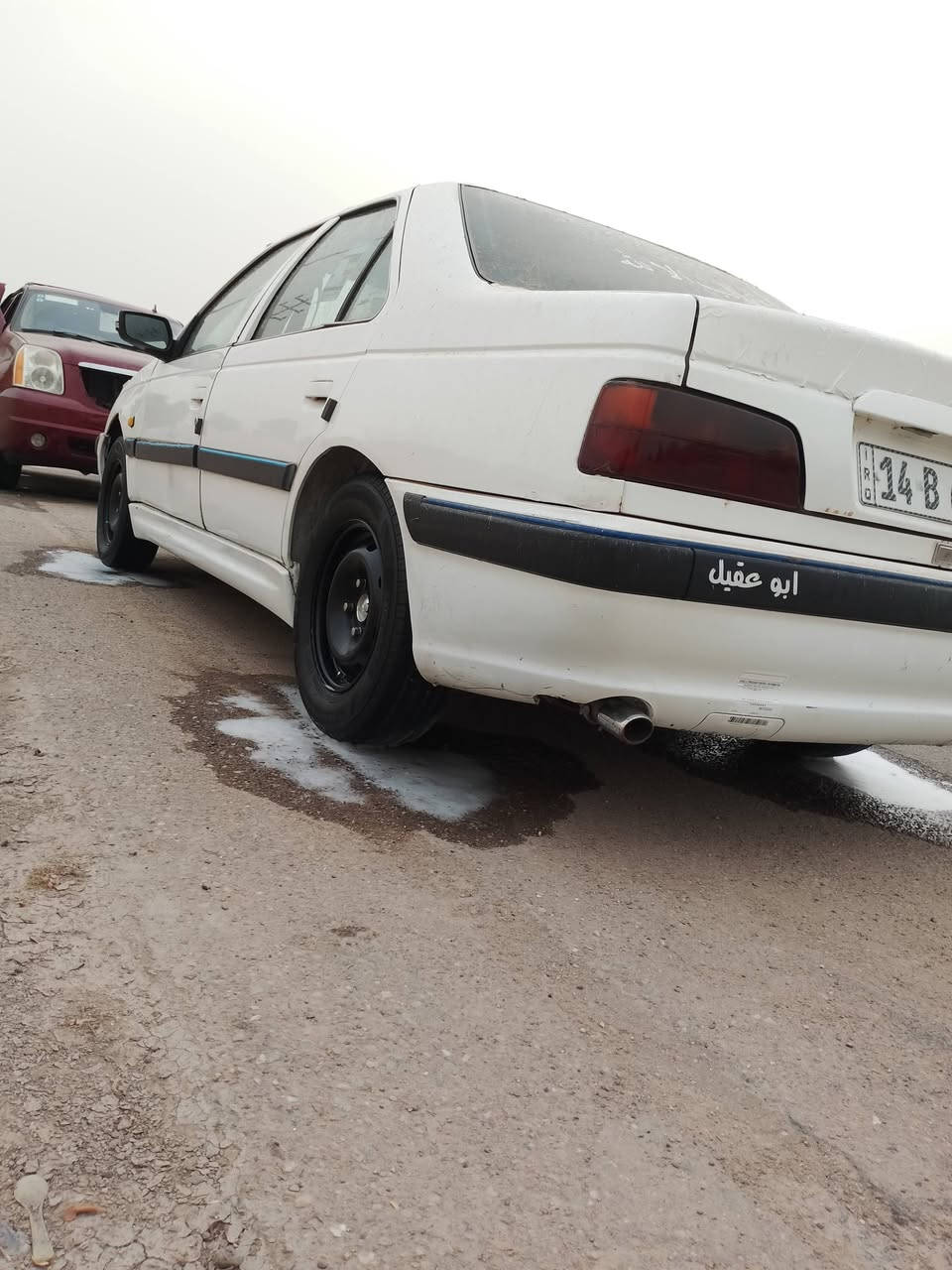 السلام وعليكم للبيع بيجو بارص موديل 12 بسمي سنويه ل30 كير مكينه تبريد كفاله البدي بي رشات صبغ بدون ضربه تخم تاير جديد لايت زنون السعر 42 وبيه مجال بصيط ***********
