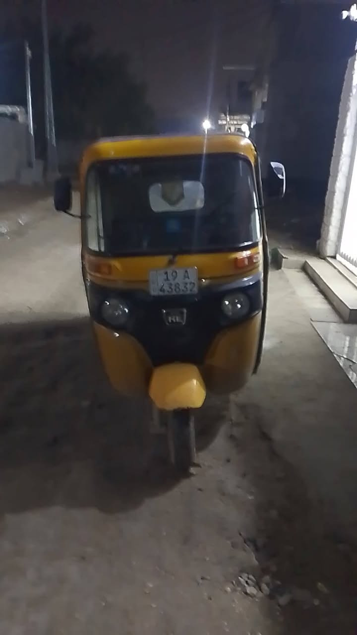 تكتك لبيع موديل 20 %شهر 12 تكتك نضيفه امانت الله كلشي مابيه رقم نكليزاي كربلاء مكان  حله سيف سعد رقم الهاتف ***********
