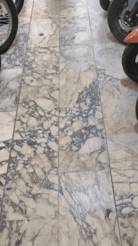 فول ومكفول
سلام عليكم الي يدور مرقم وصلت 
دراجة شايننك 2023 طالعه ب2025 بشهر التاسع 
ماشيه 5 الاف فقط 
مرقم ذي قار شرط المداور ثاني يوم تتحول بأسمك 
عليها تزويد عيون شيطانيه + صالنصه رياضي + بومه 
+محول لايتها زنون اصلي + بيها هورن بوش ب50 اصلي
الدراجة شلعة ومعدل وين ما يعجبك افحص 
السعر مليونين و150 وبيها مجال بسيط حگ الجيه 
مكانها ذي قار سوق الشيوخ 
التواصل عبر الخط او واتساب فقط
‏‪***********‬‏
