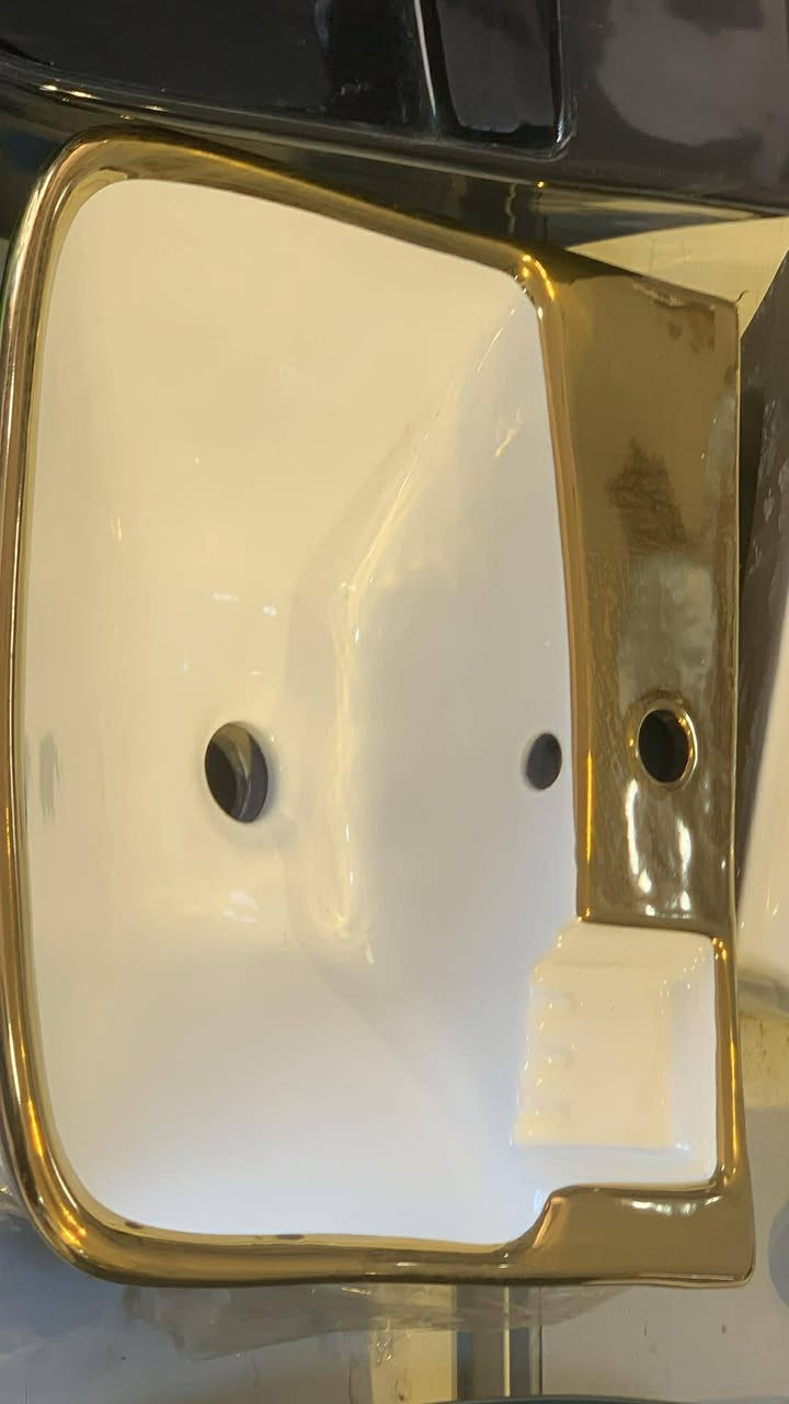 🔥 إعلان مهم لأصحاب البيوت والمقاولين والمؤسسين 🔥
يتوفر لدينا تجهيز قوائم كاملة للبيوت من مواد الإنشائيات والكهربائيات والصحيات بأفضل الأنواع والأسعار المناسبة.
✔️ تجهيز كامل حسب طلب الزبون
✔️ أسعار منافسة
✔️ البيع مفرد وجملة
إذا تفكر تبني أو تأثث بيتك… كل اللي تحتاجه تلقاه عدنا.
📍 العنوان: الديوانية
📩 للحجز والاستفسار راسلنا خاص ***********
