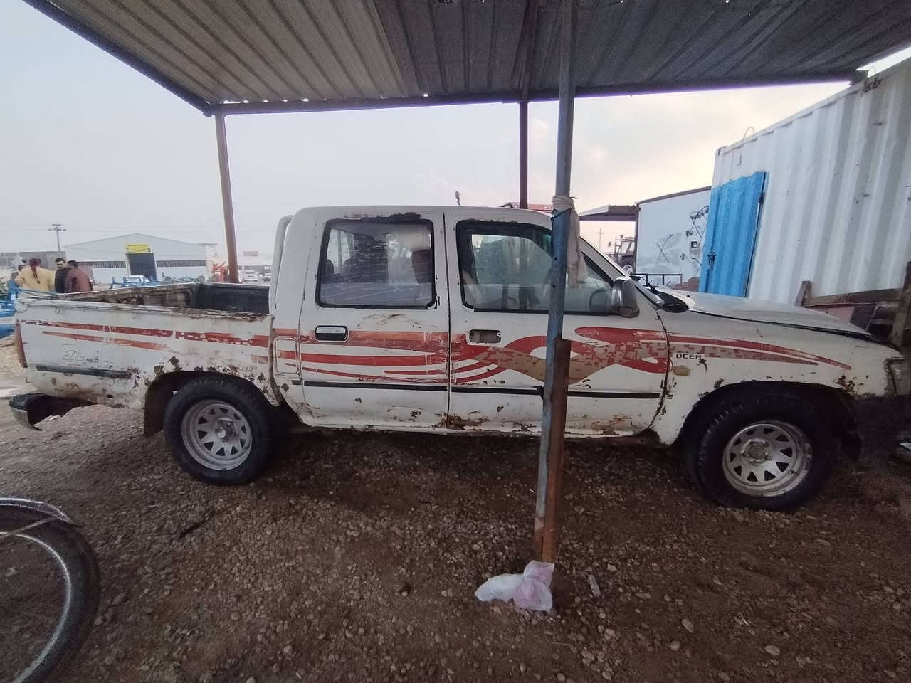 بدون ٢٠٠٧ مكفول كير محرك وصدر  العنوان واسط الزبيديه *********** ***********
