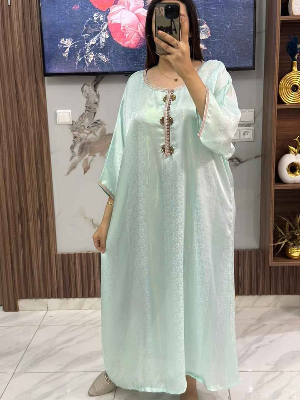 مخدم بالتنبات ديال ليد أو السفيفة أو العقاد
L XL XXL 
التمن 230درهم عين حرودة, المحمدية


**إذا كنت صاحب هذا الإعلان وتريد حذفه لأي سبب، رجاءا أرسل رسالة إلى الدعم الفني**